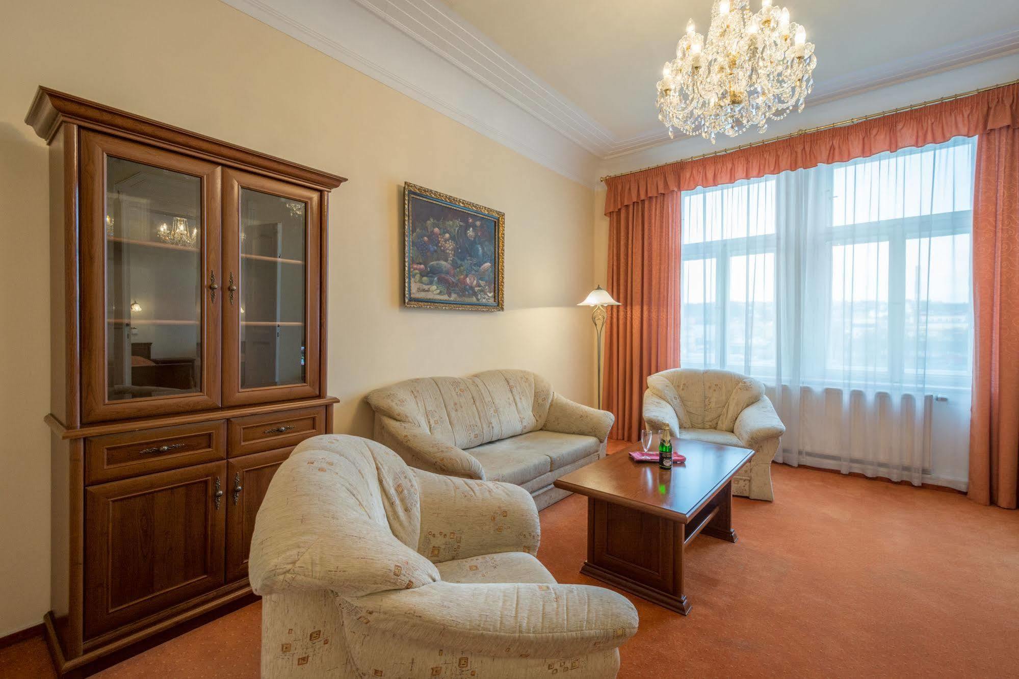 Hotel & Residence Royal Standard Praag Buitenkant foto