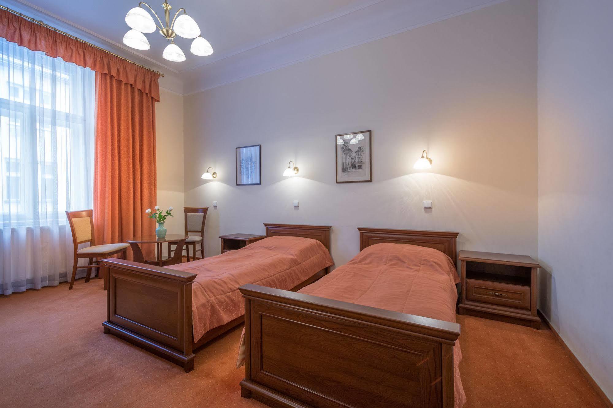 Hotel & Residence Royal Standard Praag Buitenkant foto